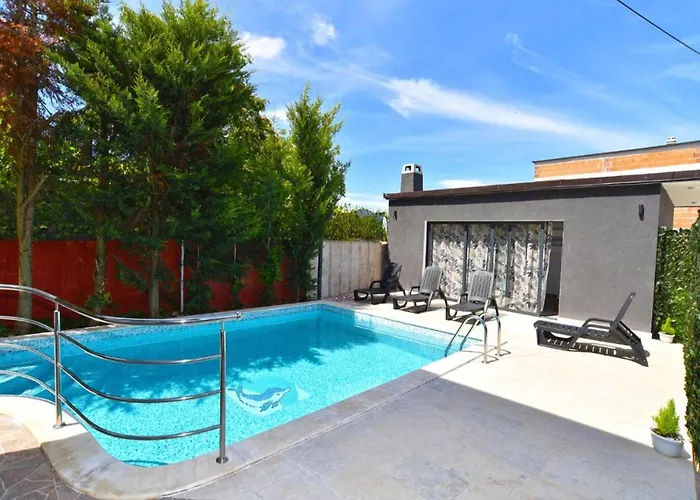 Bright With Pool View